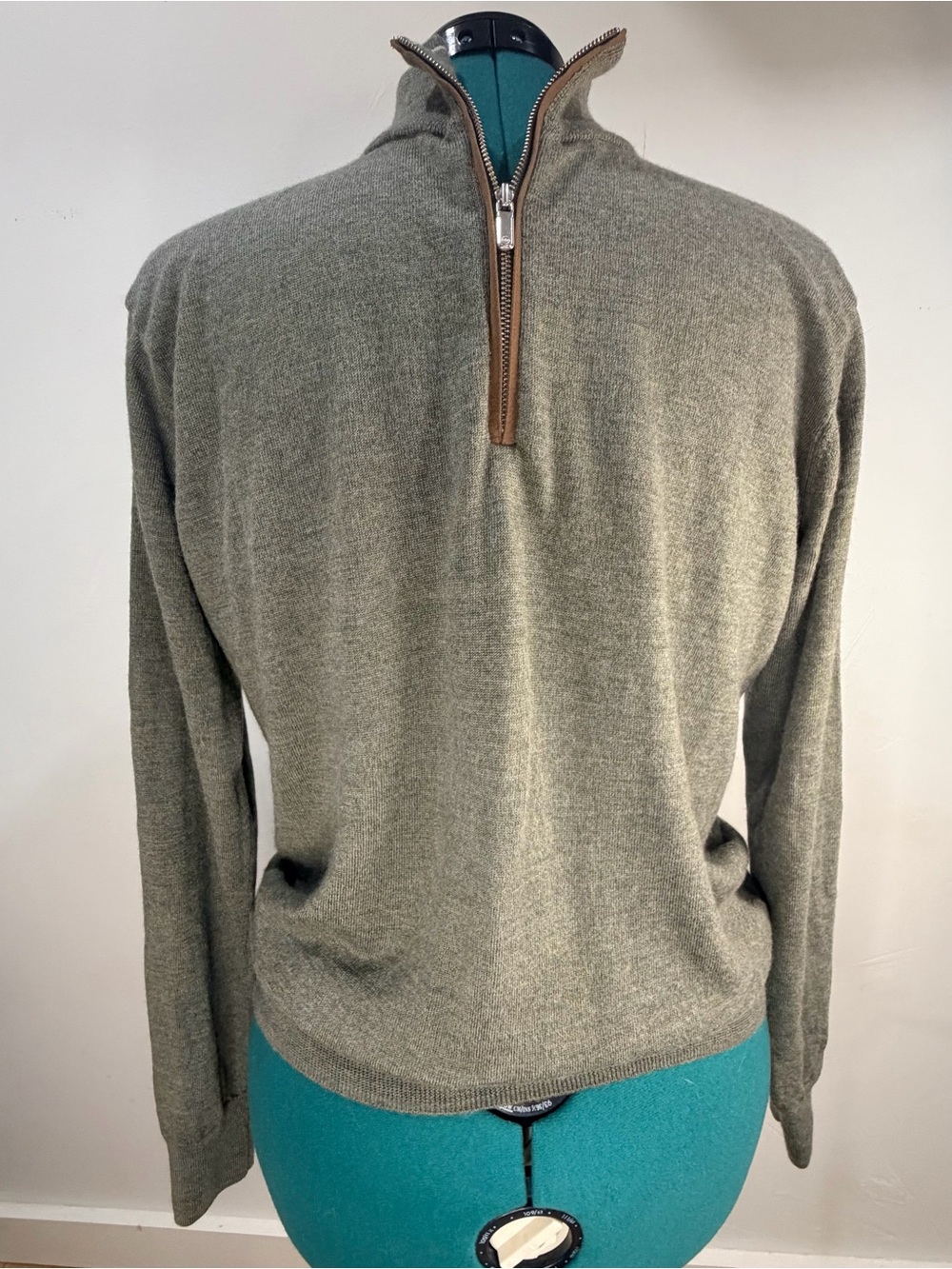 Peter Millar 3/4 zip lock pullover. Merino wool. Brown-sage. Medium